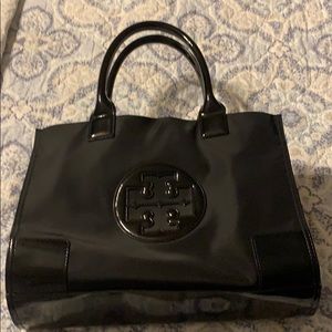 Tory Burch min Ella tote black nylon